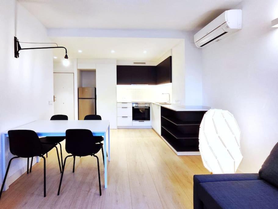 Moderno Apartamento En Terrassa Centro Экстерьер фото
