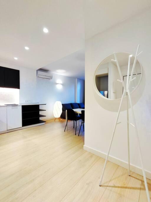 Moderno Apartamento En Terrassa Centro Экстерьер фото